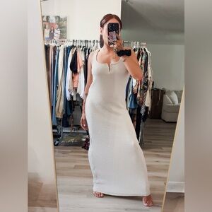 ZARA RIBBED KNIT V-NECK FITTED MAXI DRESS